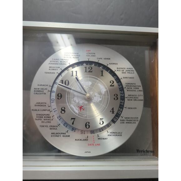 VTG MCM Verichron GMT World Time Quartz Mantel Clock Works Red Airplane 2nd Hand - Picture 4 of 12
